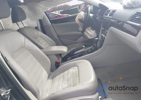 2015 Volkswagen Passat 2.0L Tdi Sel Premium из США, поврежденный, VIN 1VWCV7A35FC084188